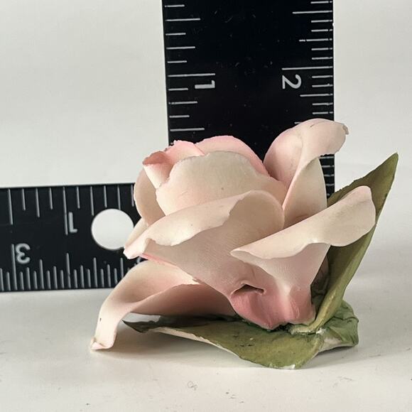 Unmarked Porcelain Pink Rose Flower Handmade Handpainted 1.5" POOR Forever Gift - Picture 8 of 10